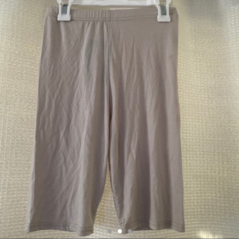 Prettylittlething Sand Basic Biker Shorts